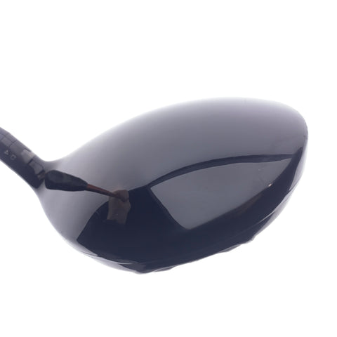 Used Titleist 910 D3 Driver / 9.5 Degrees / Stiff Flex