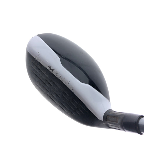 Used TaylorMade M2 2017 4 Hybrid / 22.0 Degrees / Regular Flex