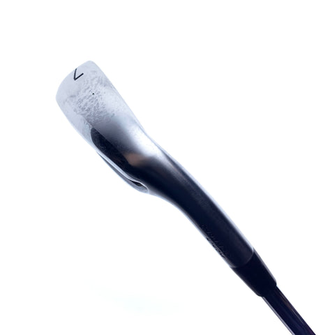 Used Mizuno JPX 921 Hot Metal 7 Iron / 29.0 Degrees / Stiff Flex