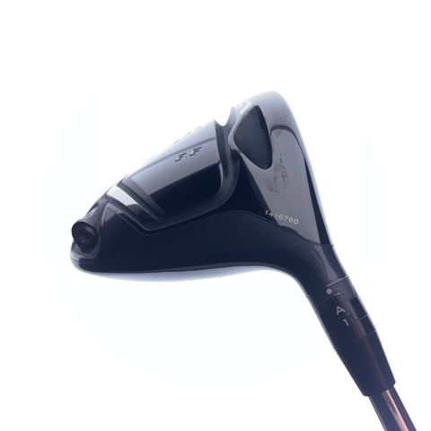 Used Titleist 917 D3 Driver / 9.5 Degrees / Stiff Flex / Diamana ZF 60 S
