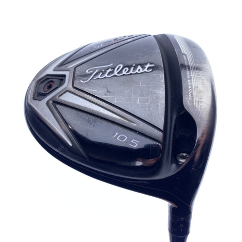 Used Titleist 915 D2 Driver / 10.5 Degrees / Stiff Flex