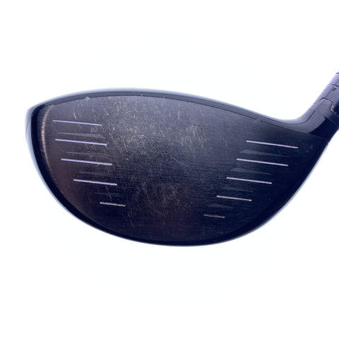 Used Titleist 915 D2 Driver / 10.5 Degrees / Stiff Flex
