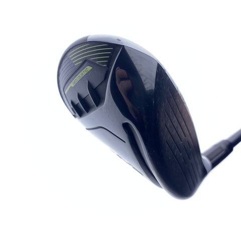 Used TaylorMade M2 2017 5 Fairway Wood / 18.0 Degrees / Regular Flex