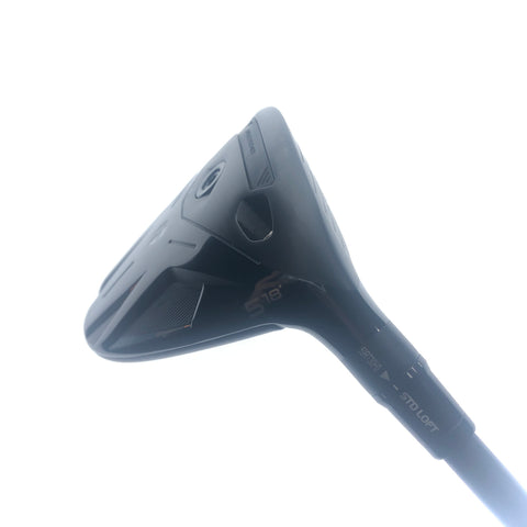 Used TaylorMade Qi4D 5 Fairway Wood / 18.0 Degrees / Regular Flex