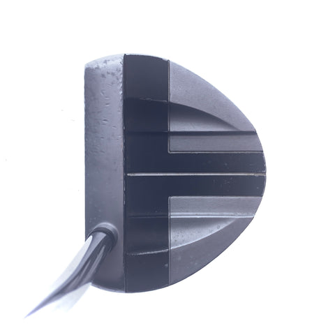 Used Odyssey Versa V-Line Putter / 33.0 Inches
