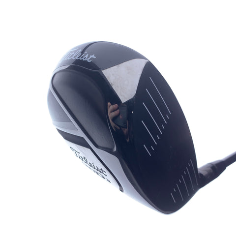 Used Titleist 910 D3 Driver / 9.5 Degrees / Stiff Flex