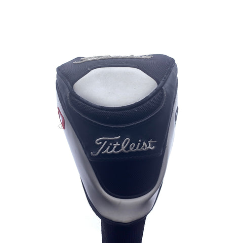 Used Titleist 910 D3 Driver / 9.5 Degrees / Stiff Flex