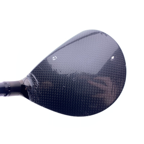 NEW TaylorMade Qi35 Tour 5 Fairway Wood / 18 Degrees / Regular Flex