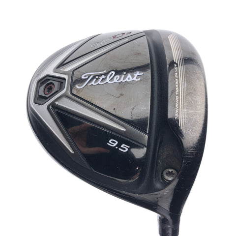 Used Titleist 915 D3 Driver / 9.5 Degrees / Stiff Flex