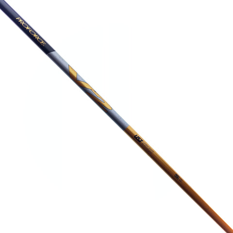 Used Titleist 905 R Driver / 9.5 Degrees / Stiff Flex