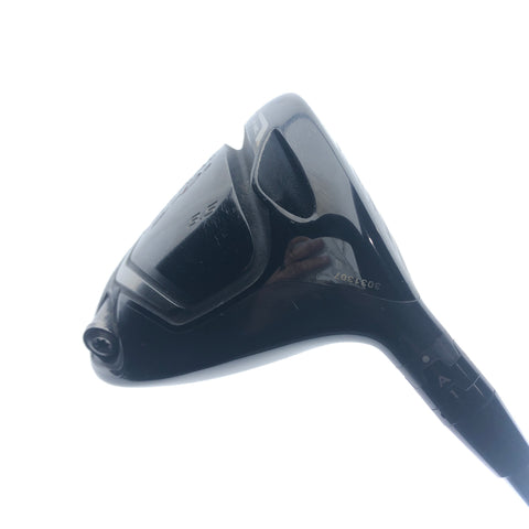 Used Titleist 917 D3 Driver / 8.5 Degrees / Stiff Flex