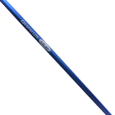Used Titleist 905S Driver / 8.5 Degrees / Stiff Flex