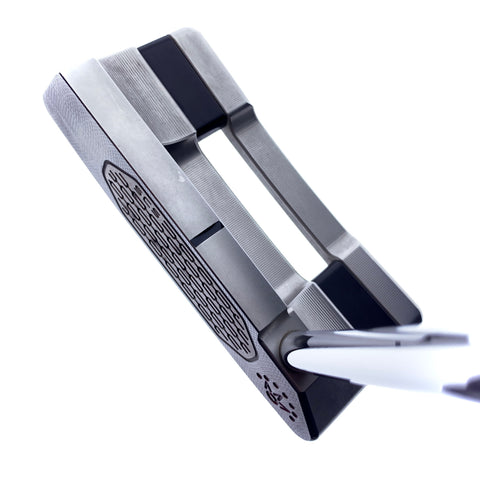 Used Scotty Cameron Studio Style Squareback 2025 Putter / 34.0 Inches