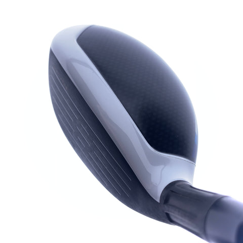 Used TaylorMade Sim2 Max Rescue 4 Hybrid / 22.0 Degrees / Regular Flex