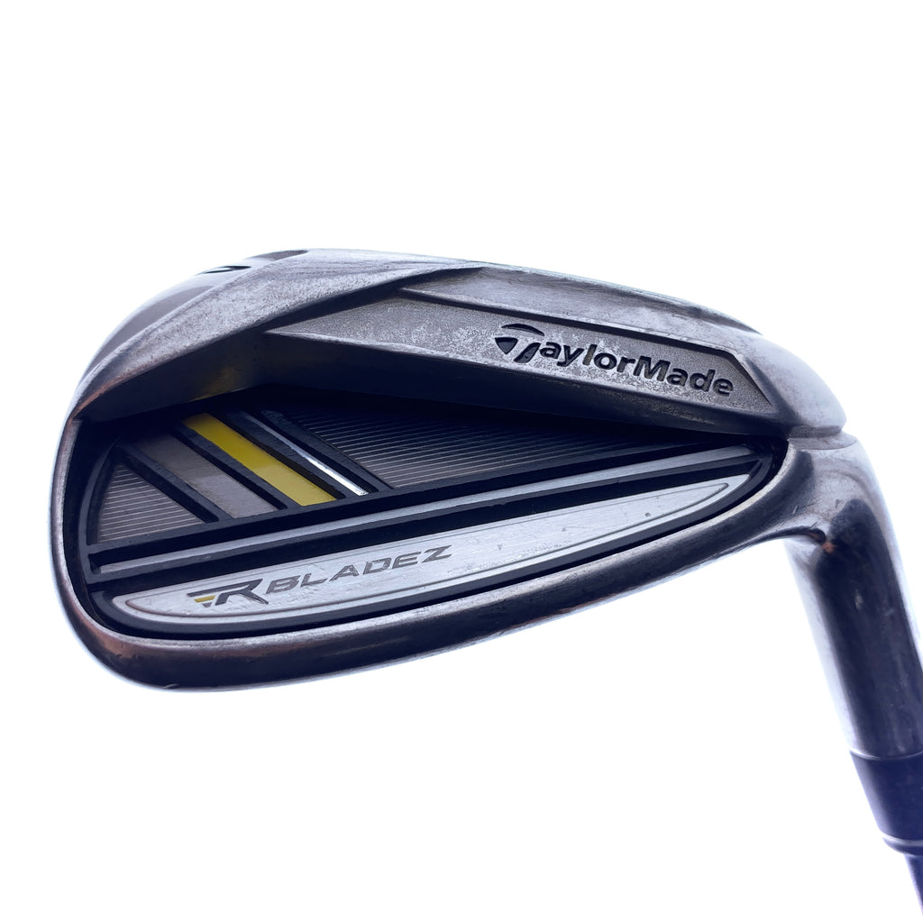 Used TaylorMade RocketBladez Pitching Wedge / 45.0 Degrees / Regular Flex