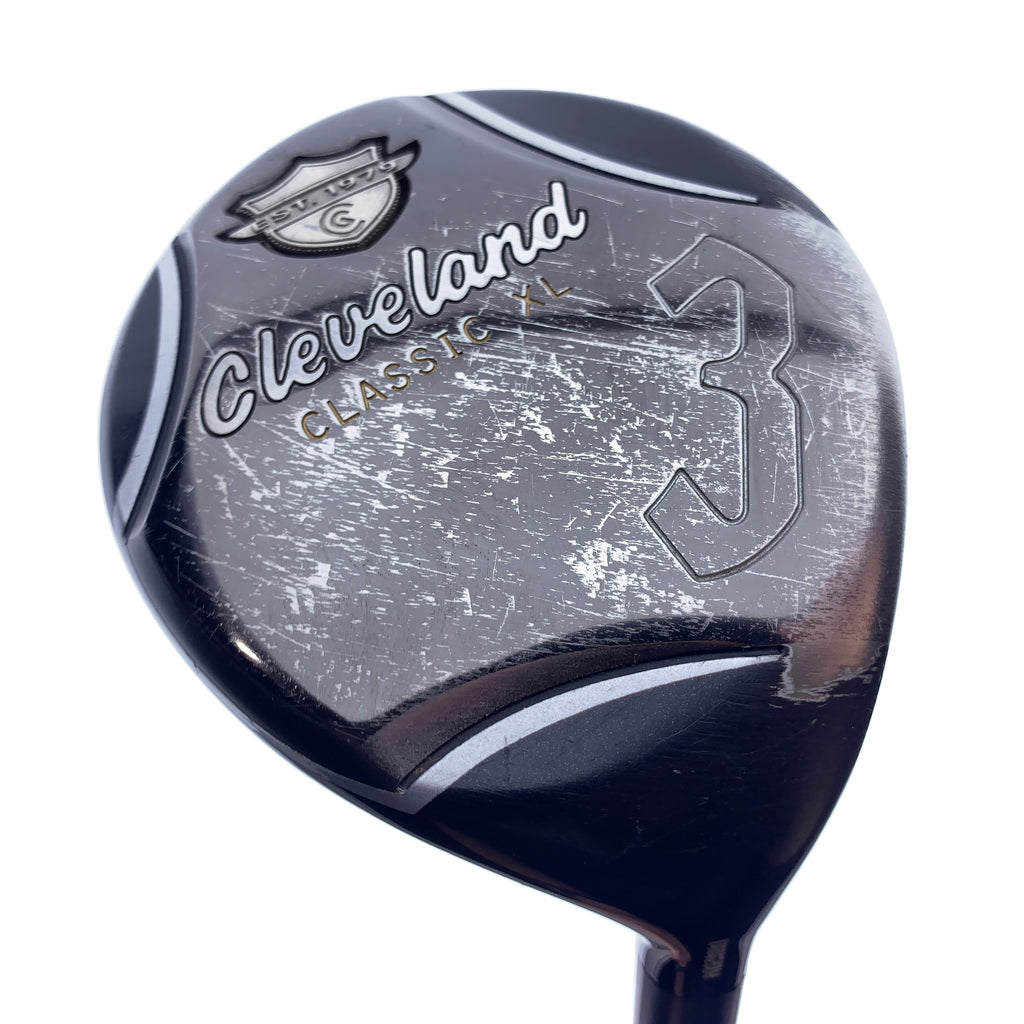 Used Cleveland Classic XL 3 Fairway Wood / 15.5 Degrees / Regular Flex