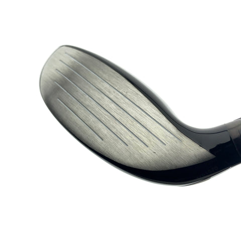 Used Titleist GTS 2 7 Fairway Wood / 21.0 Degrees / Tour AD VF-8 / X-Stiff Flex