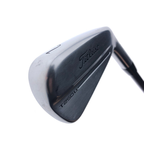 Used Titleist T250 U 2025 2 Hybrid / 18.0 Degrees / X-Stiff Flex