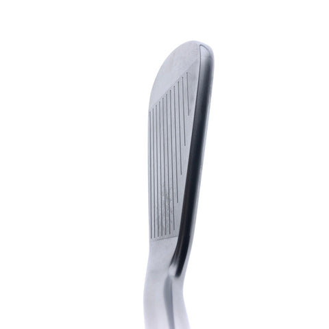 Used Titleist T250 U 2025 2 Hybrid / 18.0 Degrees / X-Stiff Flex