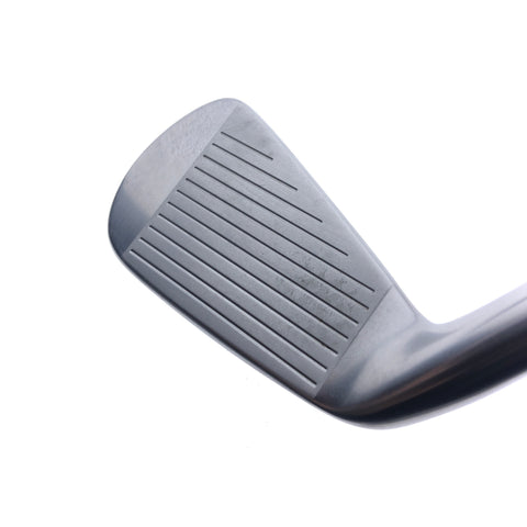 Used Titleist T250 U 2025 2 Hybrid / 18.0 Degrees / X-Stiff Flex