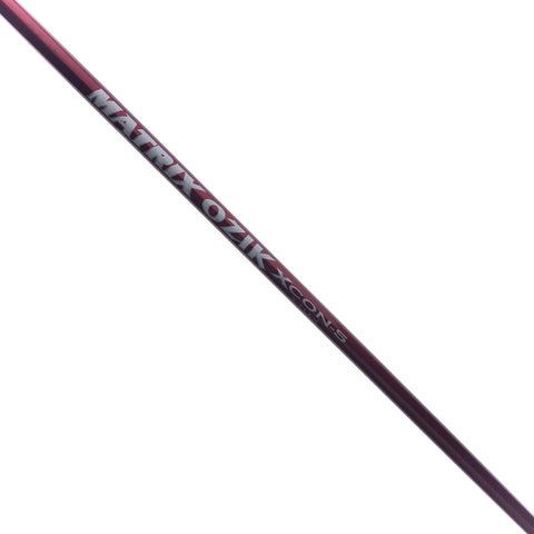 Used Titleist 909 D2 Driver / 9.5 Degrees / Stiff Flex