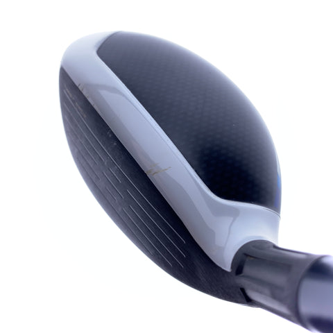 Used TaylorMade Sim2 Max Rescue 4 Hybrid / 22.0 Degrees / Regular Flex