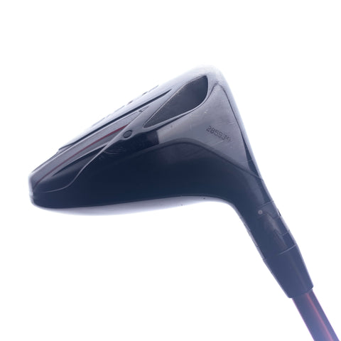 Used Titleist 913 D2 Driver / 9.5 Degrees / Regular Flex