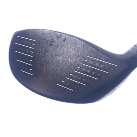 Used Titleist 913 D2 Driver / 9.5 Degrees / Regular Flex