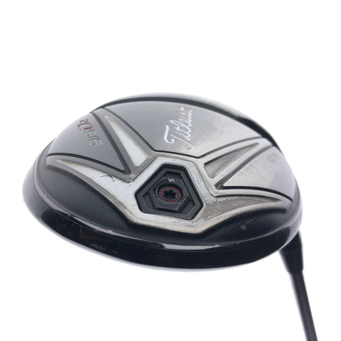 Used Titleist 915 D2 Driver / 10.5 Degrees / Stiff Flex