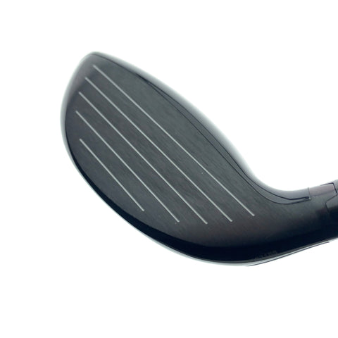 Used Titleist GT2 5 Fairway Wood / 18.0 Degrees / X-Stiff Flex