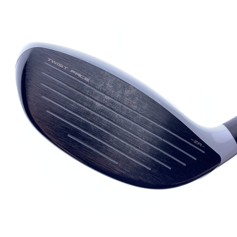 Used TaylorMade Sim2 Titanium 3 Fairway Wood / 13.5 Degrees / Regular Flex