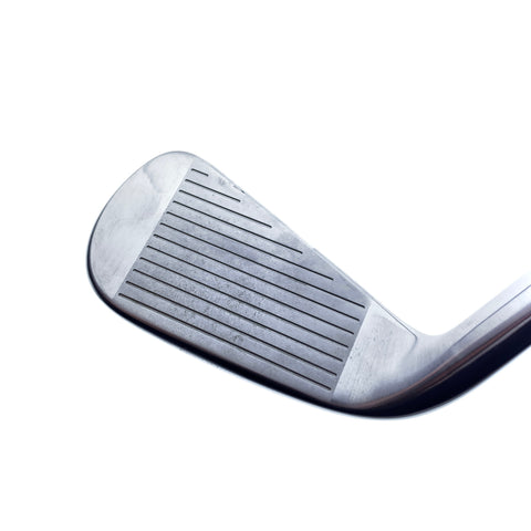 Used Titleist U505 2023 2 Hybrid / 18 Degrees / X-Stiff Flex
