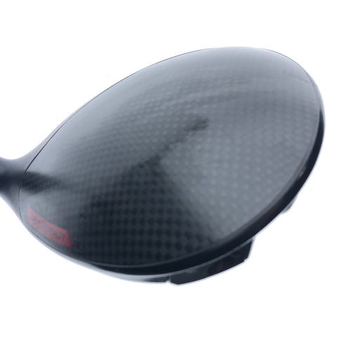 Used Wilson Dynapower Carbon Driver / 10.5 Degrees / Regular Flex