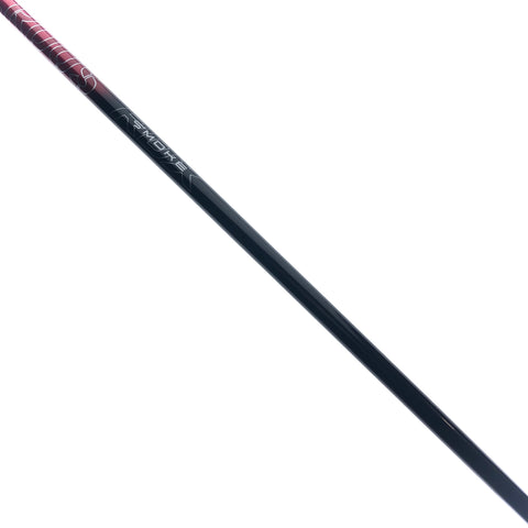 Used Wilson Dynapower Carbon Driver / 10.5 Degrees / Regular Flex