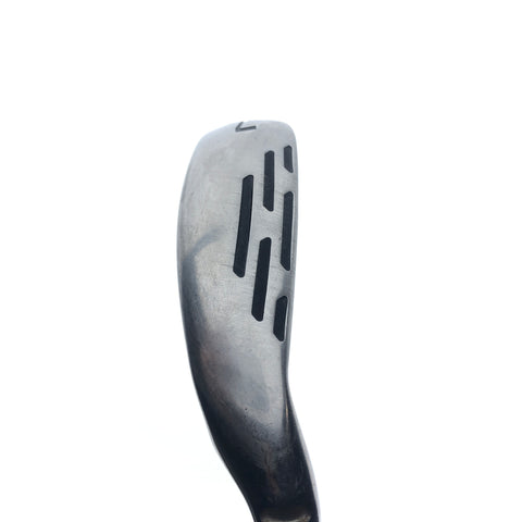 Used Wilson D7 7 Iron / 28.0 Degrees / Regular Flex