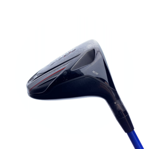 Used Titleist 913 D2 Driver / 9.5 Degrees / Stiff Flex