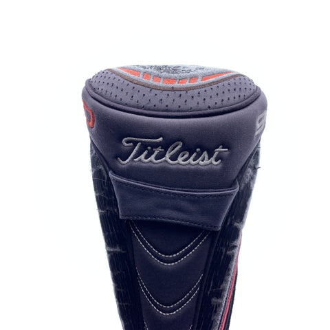 Used Titleist 913 D2 Driver / 9.5 Degrees / Stiff Flex