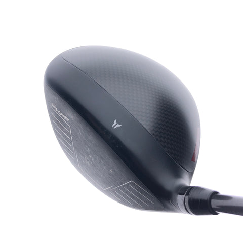 Used Wilson Dynapower Carbon Driver / 10.5 Degrees / Stiff Flex