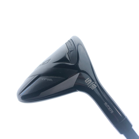 Used TaylorMade Qi10 5 Fairway Wood / 18.0 Degrees / Stiff Flex