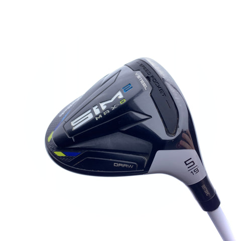 Used TaylorMade Sim2 Max D 5 Fairway Wood / 19.0 Degrees / A Flex