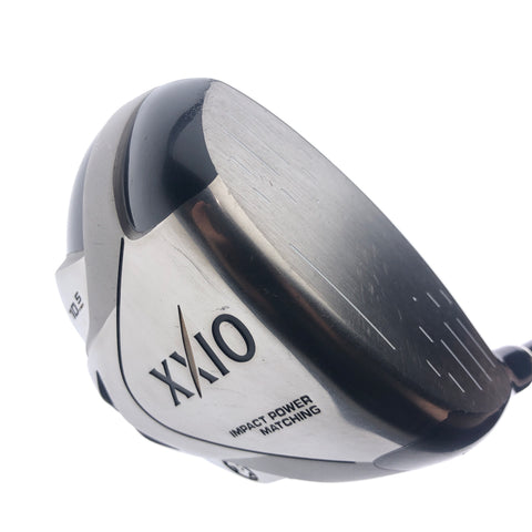 Used XXIO 6 2009 Driver / 10.5 Degrees / Regular Flex