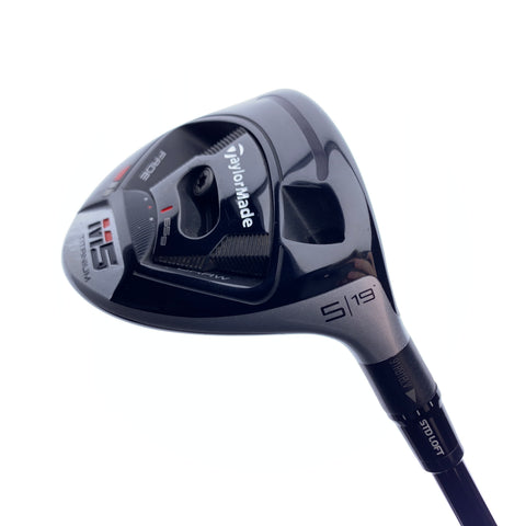 Used TaylorMade M5 5 Fairway Wood / 19.0 Degrees / Regular Flex