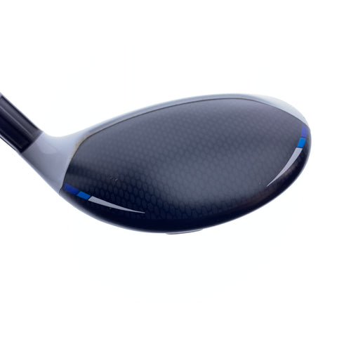 Used TaylorMade Sim2 Max Rescue 4 Hybrid / 22.0 Degrees / Regular Flex