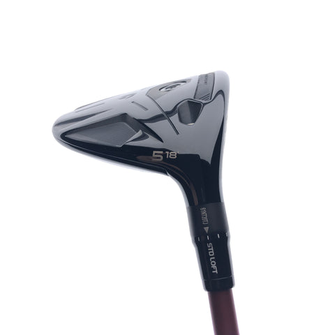 Used TaylorMade Qi4D Shadowfall 5 Fairway Wood / 18 Degrees / Stiff Flex