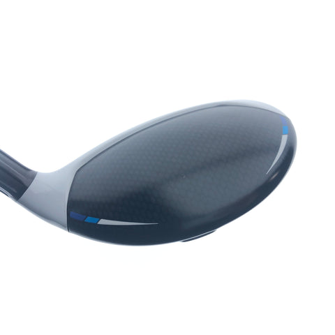 Used TaylorMade Sim2 Max Rescue 4 Hybrid / 22.0 Degrees / Regular Flex