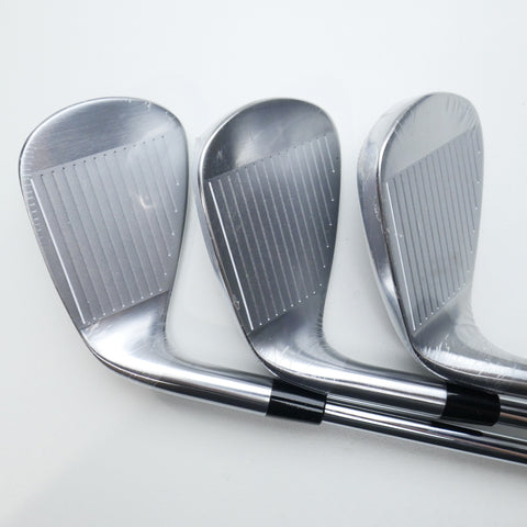 NEW Callaway Quantum Max Iron Set / 5 - PW + AW / Regular Flex