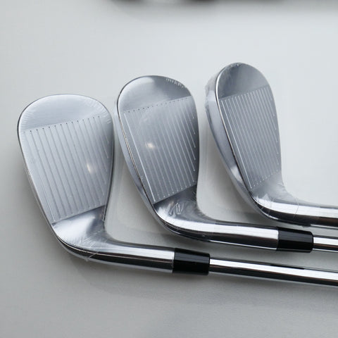 NEW Callaway Quantum Max Iron Set / 5 - PW + AW / Regular Flex