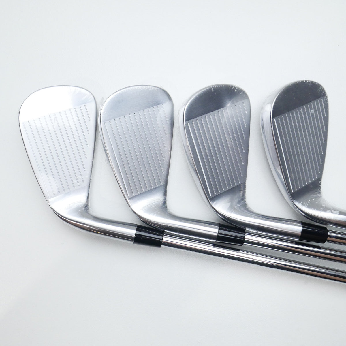 NEW Callaway Quantum Max Iron Set / 5 - PW + AW / Regular Flex