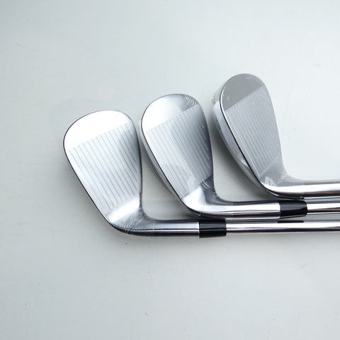 NEW Callaway Quantum Max Iron Set / 5 - PW / Regular Flex