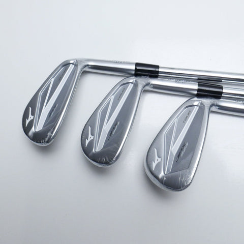 NEW Mizuno JPX 923 Tour Iron Set / 4 - PW / Stiff Flex